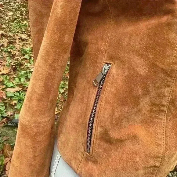 7 For All Mankind suede leather jacket. Brown. Size small. Detachable hood - Picture 6 of 14